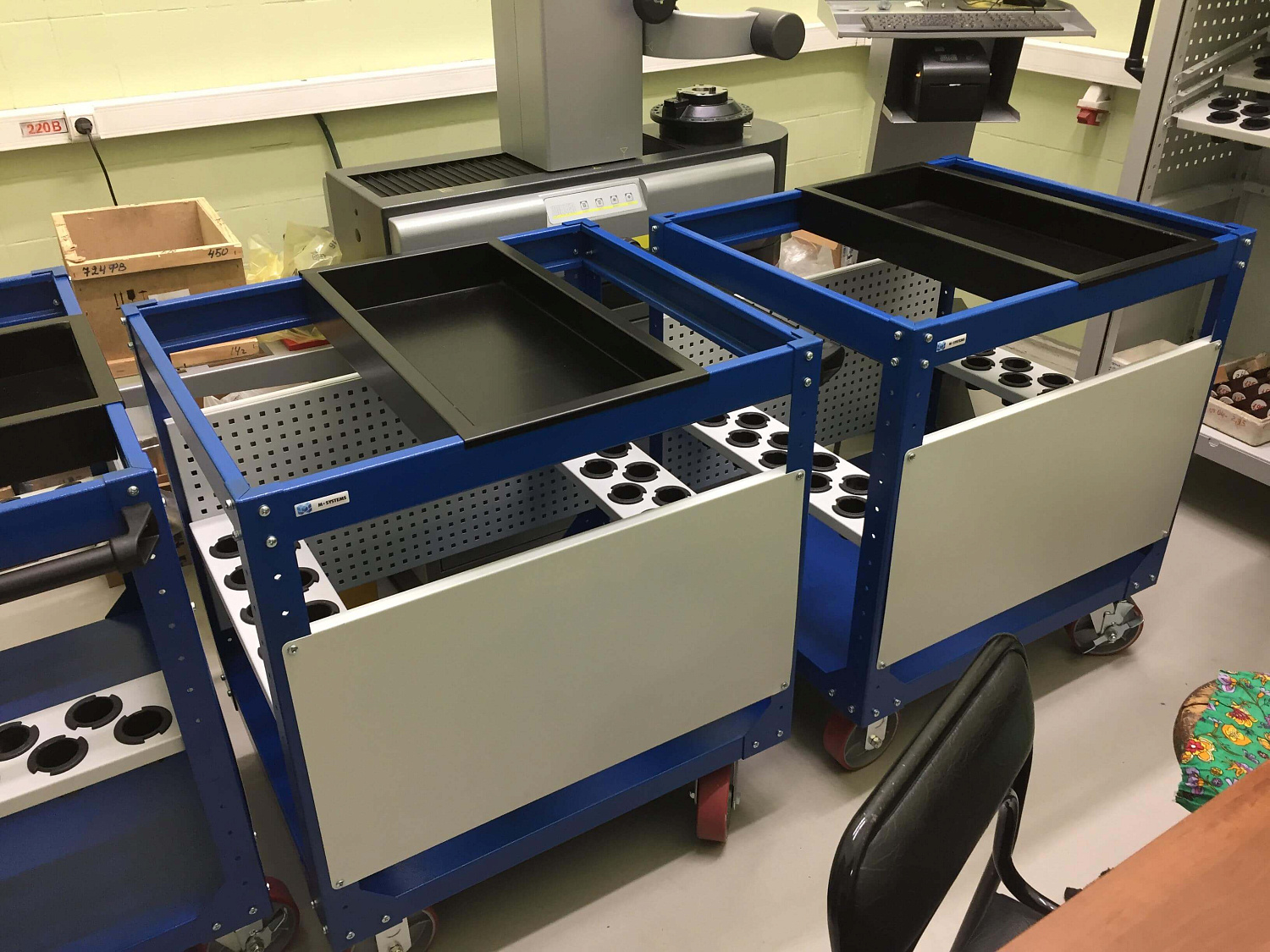 Корпус тележки для инструмента к станкам с ЧПУ CAR-TOOL XM